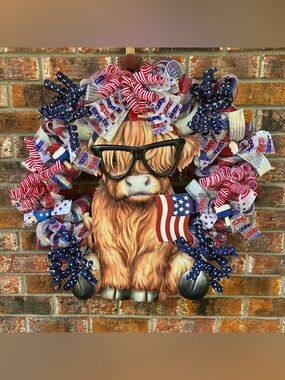 🐮 Red, White, & Moo Wreath